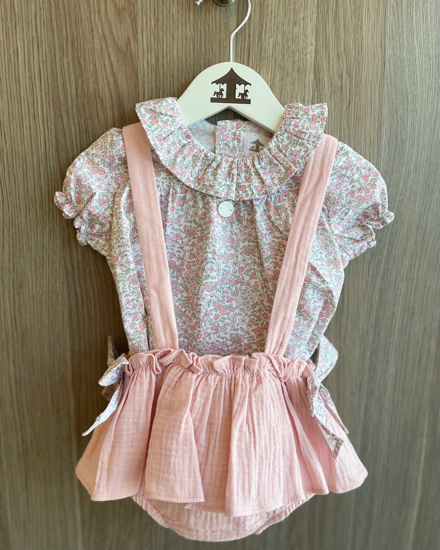 Conjunto Laura