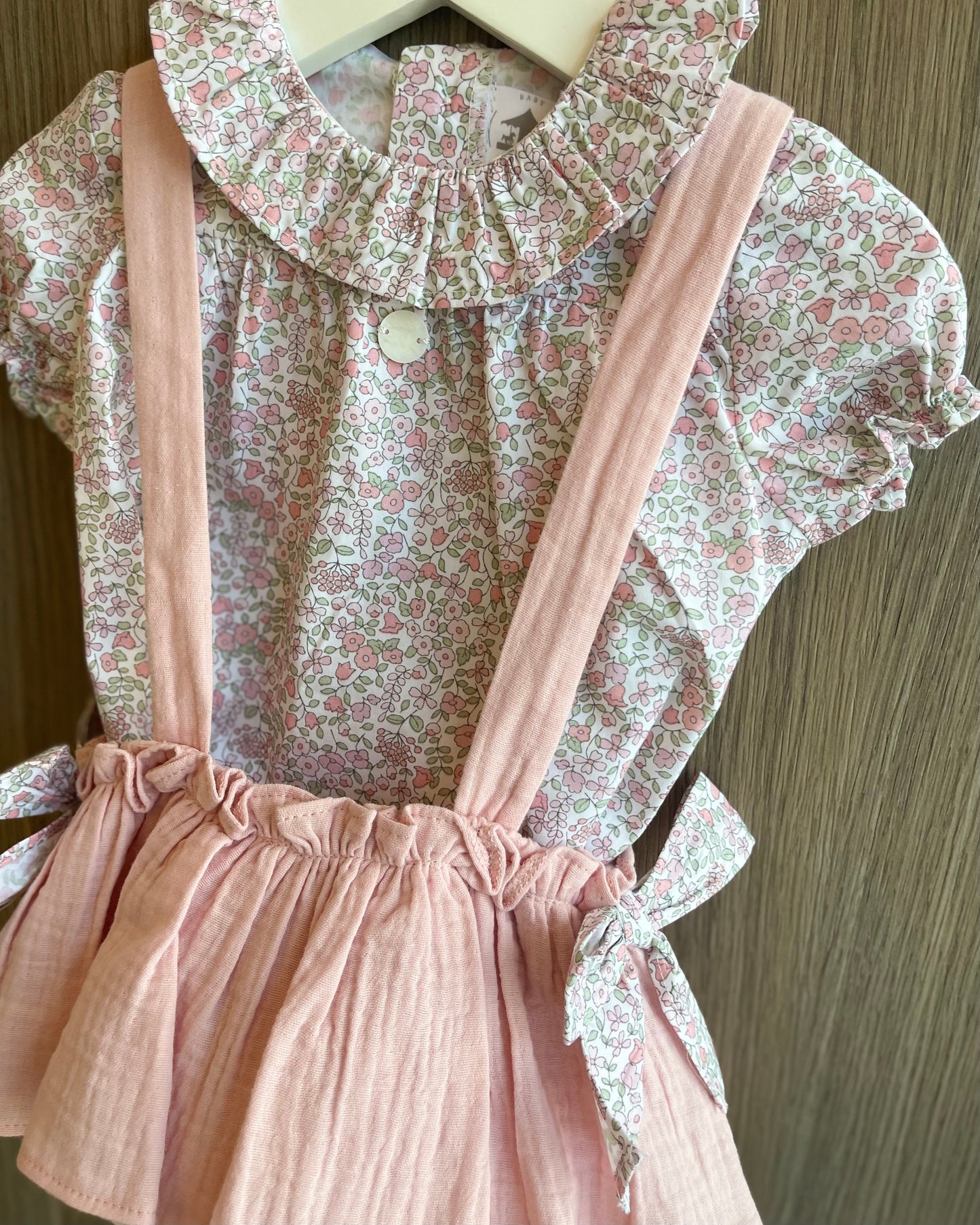 Conjunto Laura