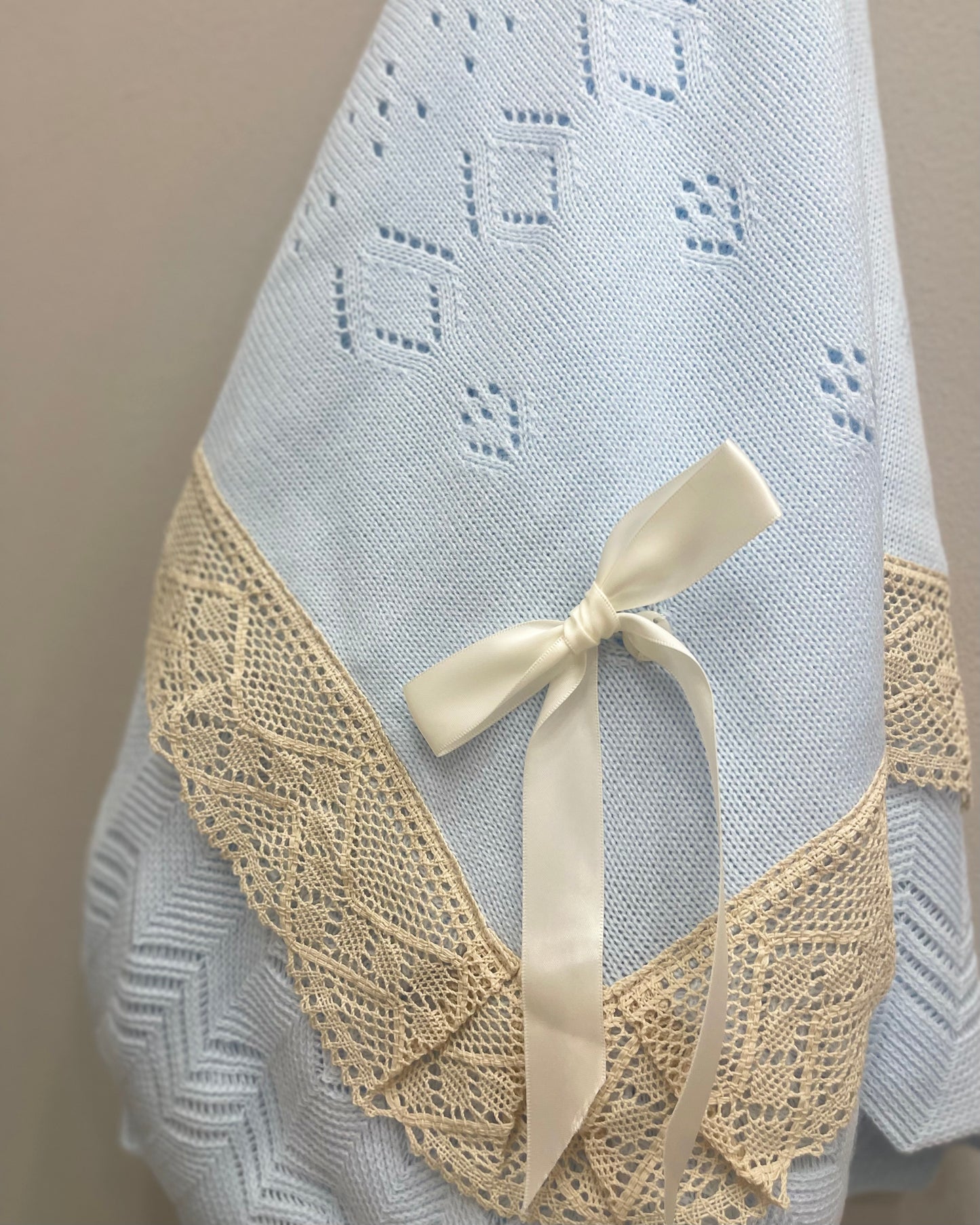 Manta Celeste tira nude