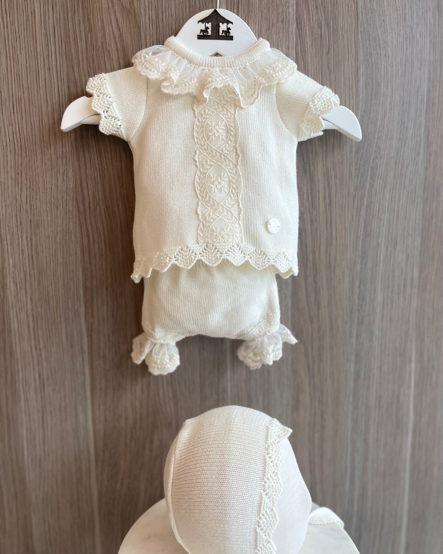 Conjunto Crema