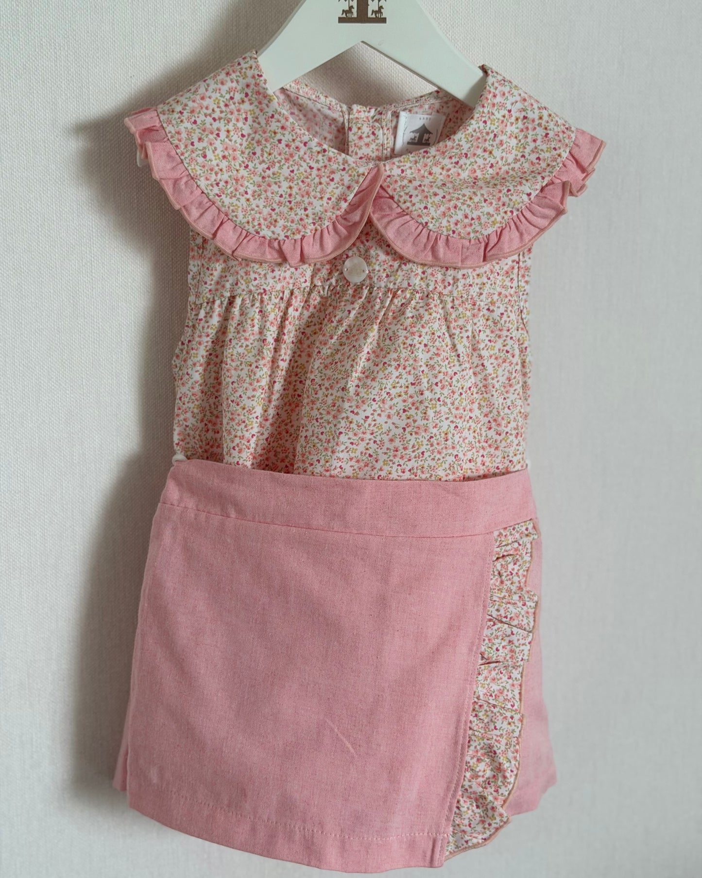 Conjunto Falda Short Rosa