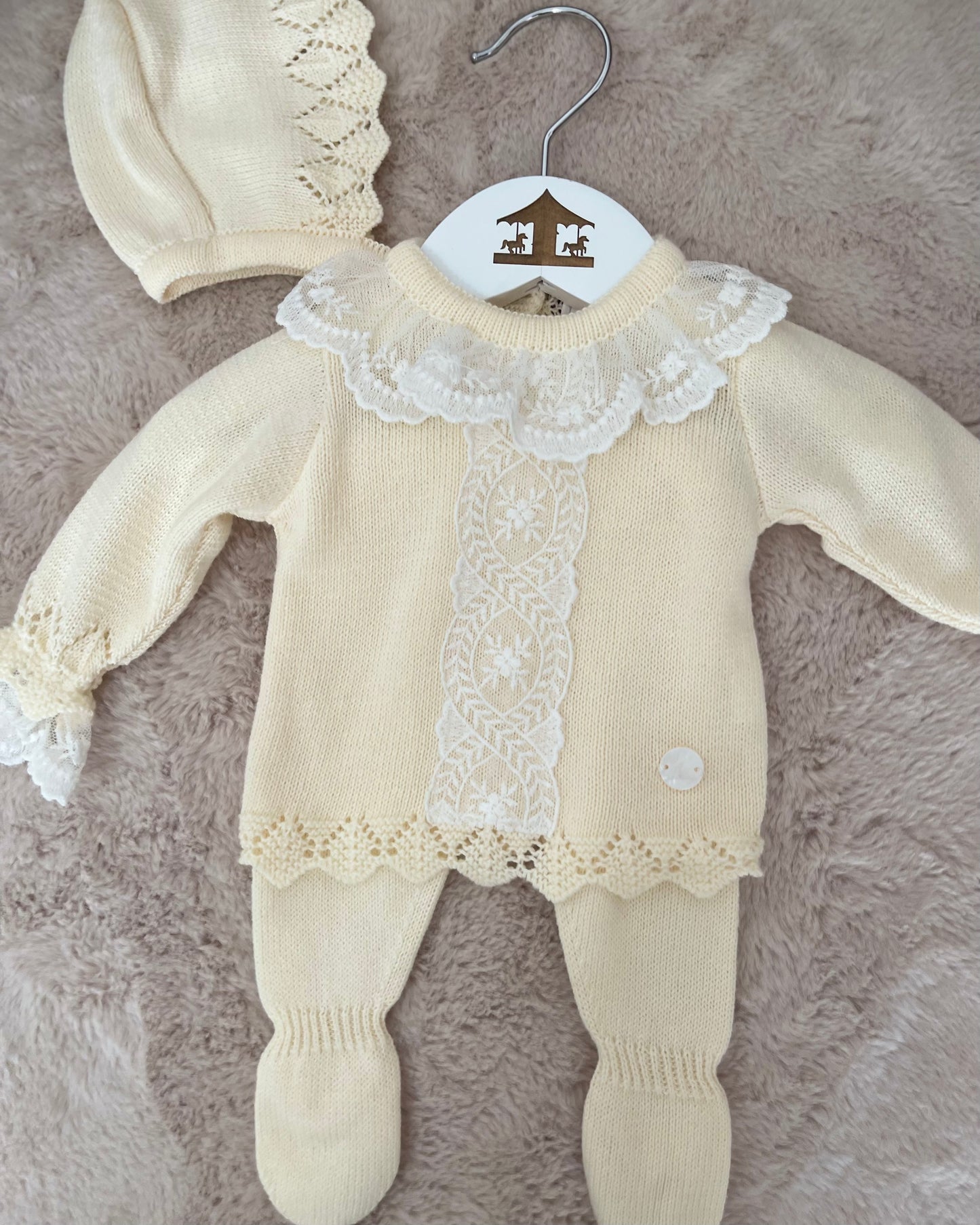 Conjunto Crema