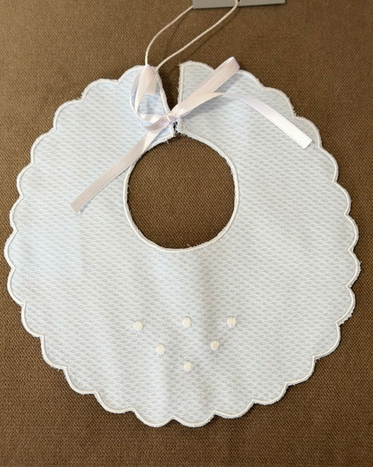 Babero Celeste con Blanco