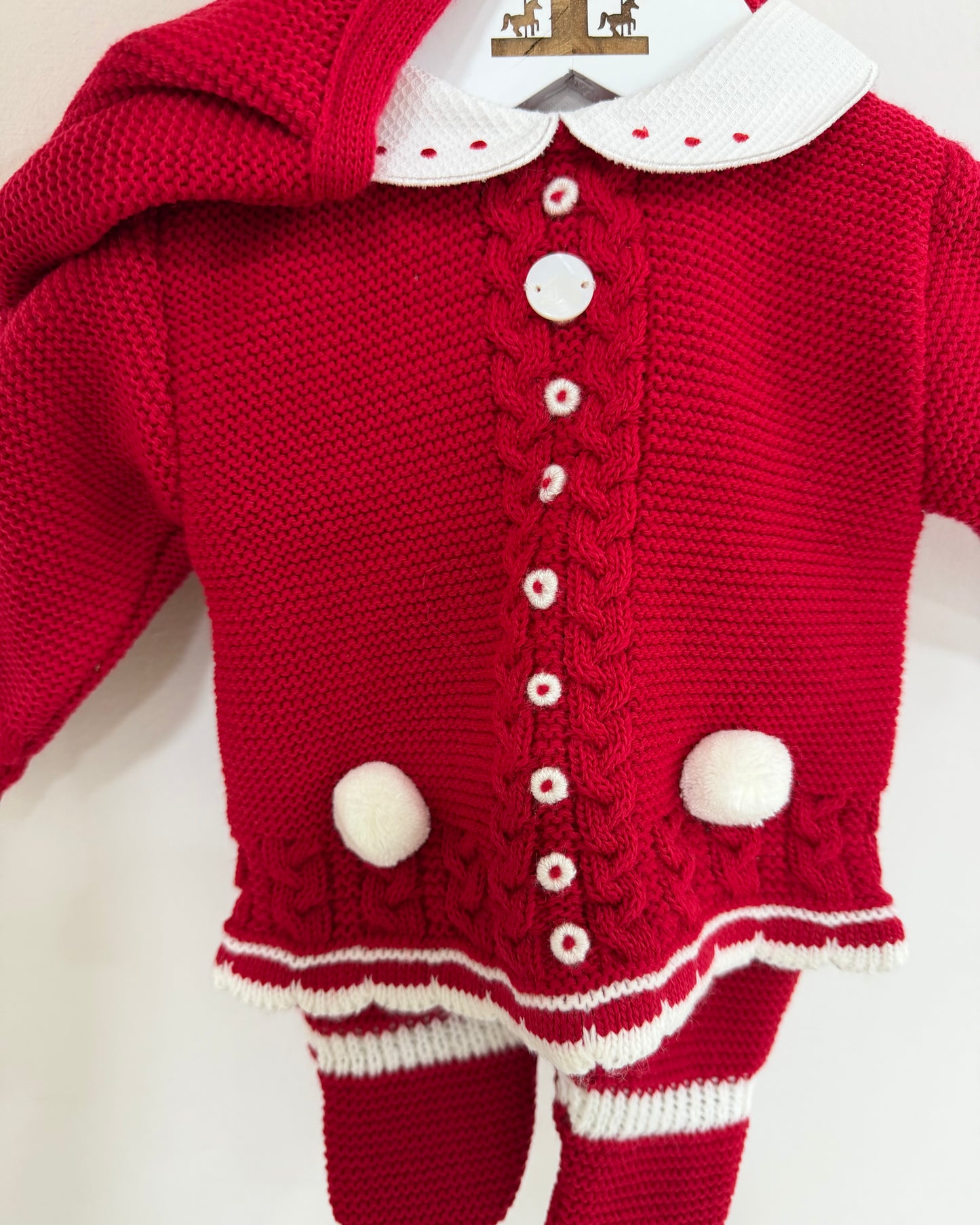 Conjunto Rojo Pompon